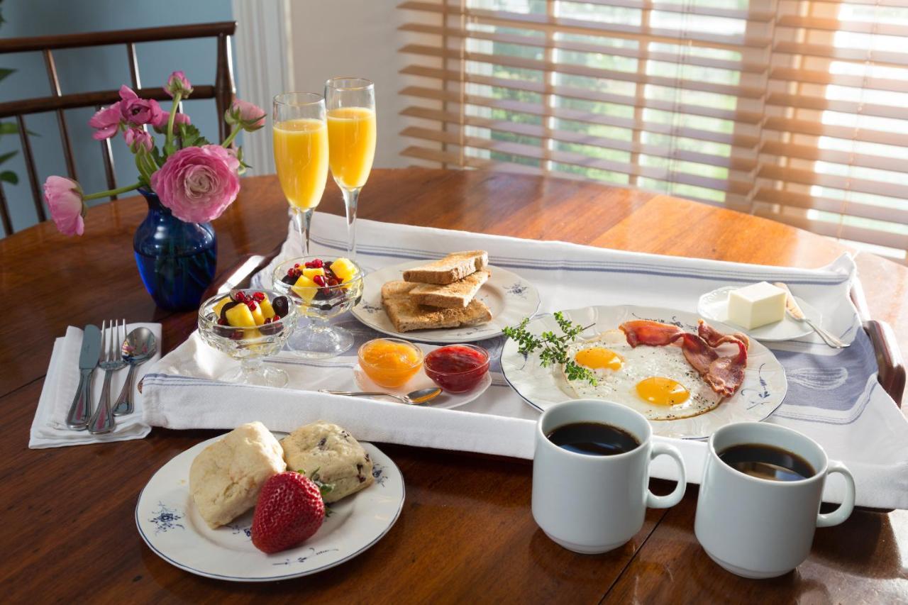 Brampton 1860 Bed and Breakfast Chestertown Eksteriør billede