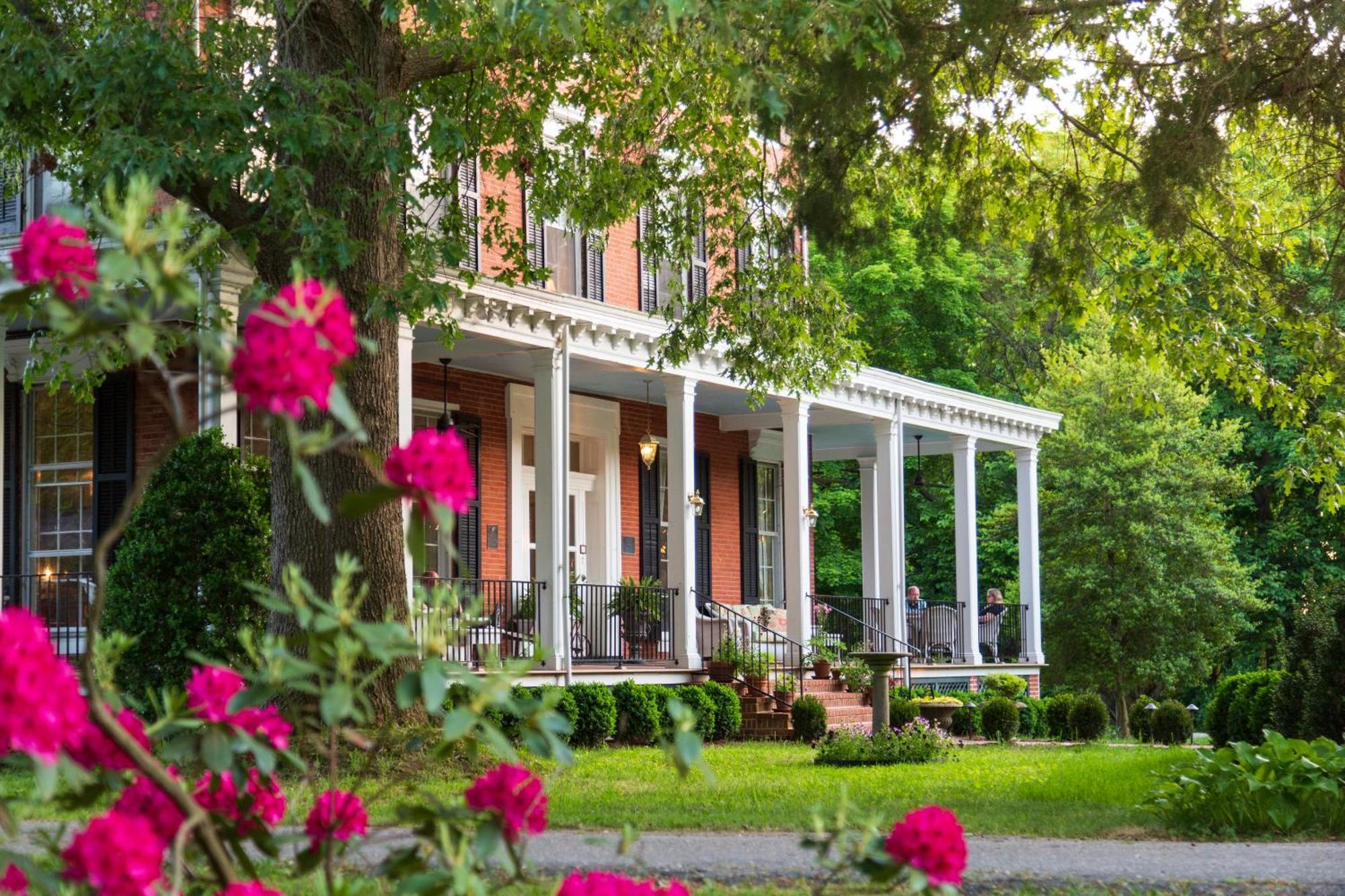 Brampton 1860 Bed and Breakfast Chestertown Eksteriør billede